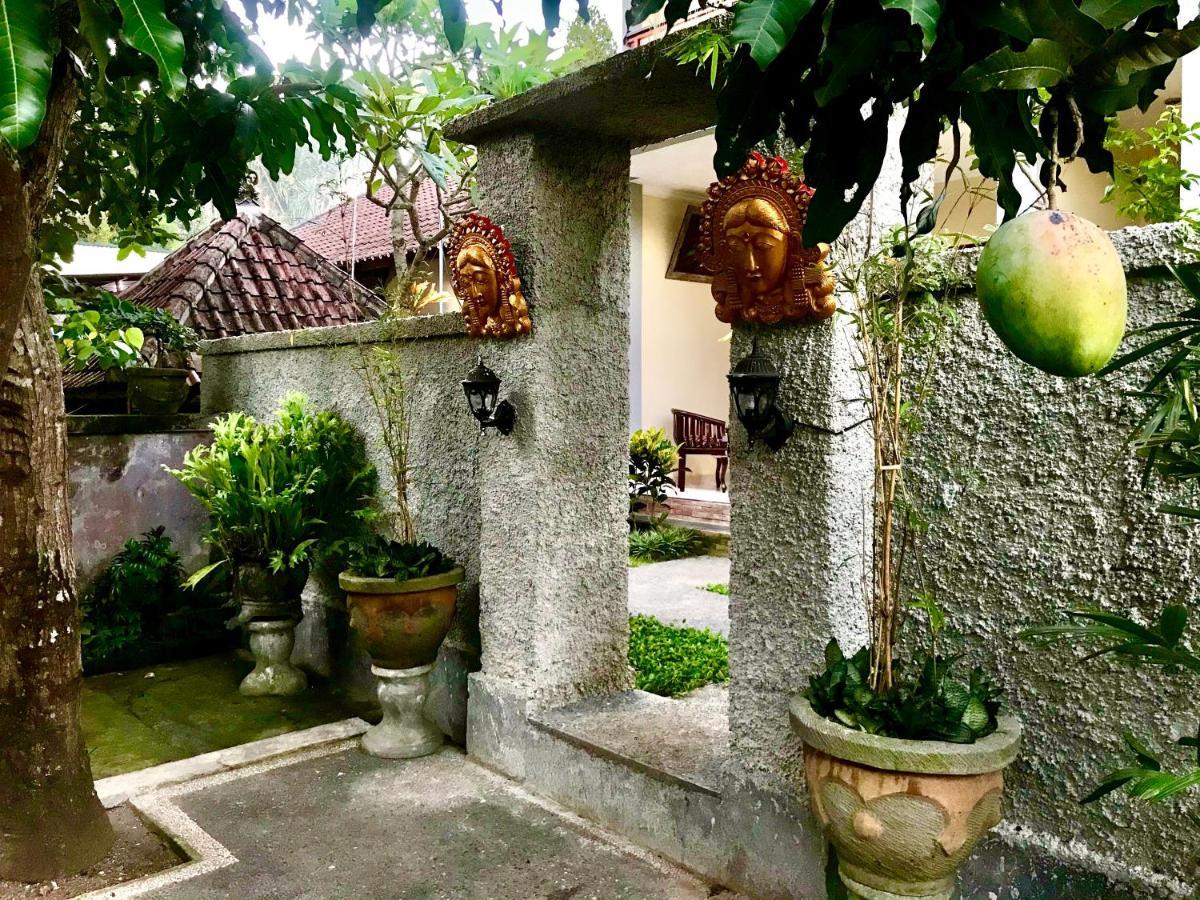 Tangkas Guest House Ubud Esterno foto